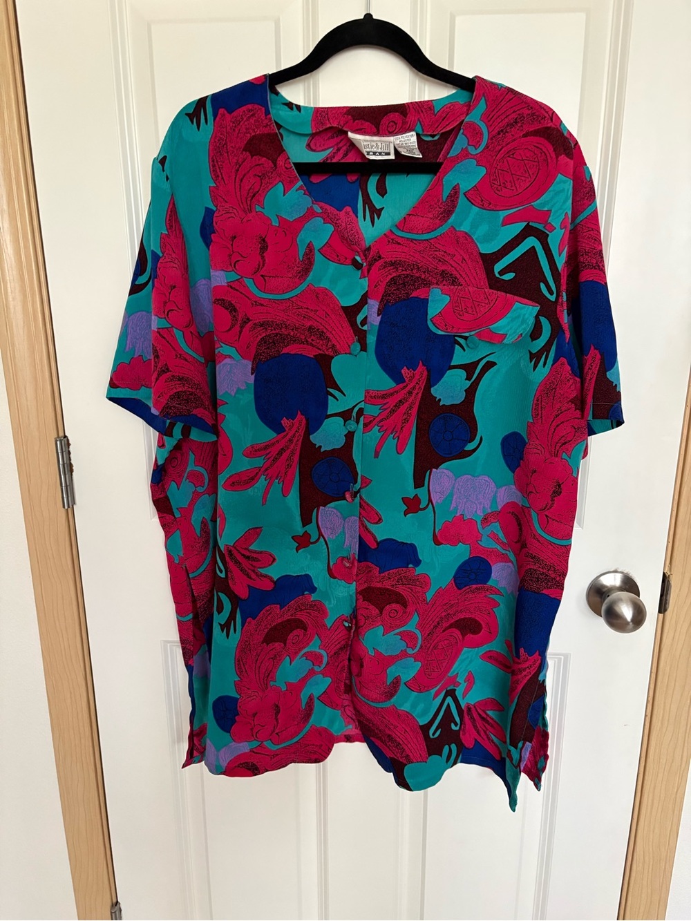 Vibrant Teal Tunic with Fuchsia & Navy Floral Print